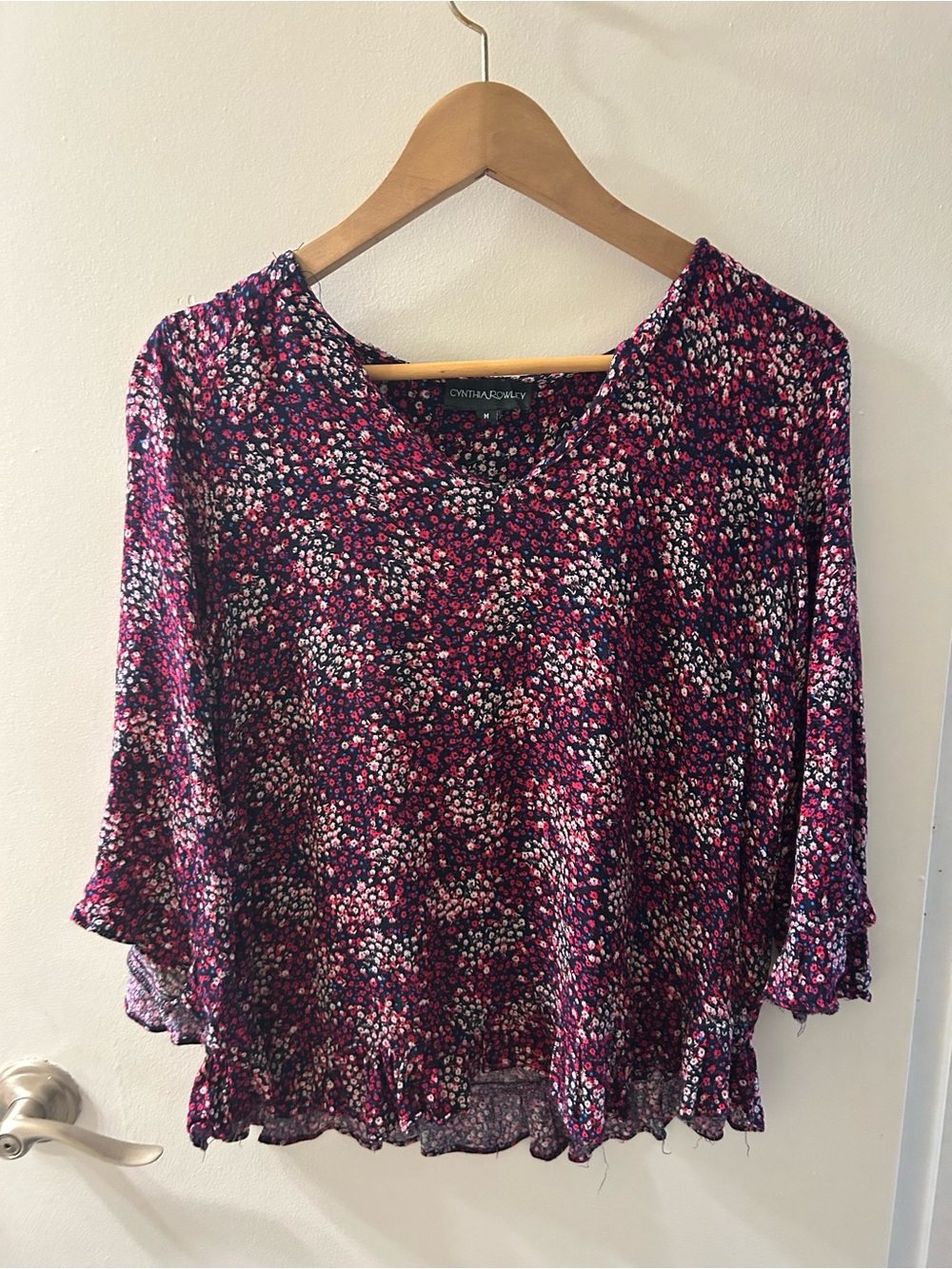 Cynthia Rowley Multicolor Floral V-Neck Blouse - Pink & Navy